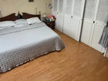 Casa en venta en Independencia Oriente, Guadalajara, 4 habitaciones
