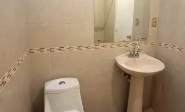 Casa en venta en Santa Maria Magdalena, Querétaro, 3 habitaciones