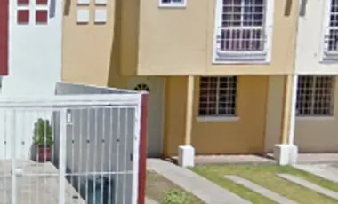 Casa en venta en 1 de Mayo, Guadalajara, 3 habitaciones