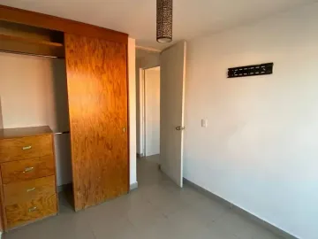 Casa en venta en Bosques de La Victoria, Guadalajara, 4 habitaciones