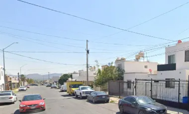 Casa en venta en Bosques de San Pedro, Chihuahua, 2 habitaciones