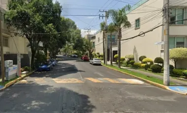 Casa en venta en Parque San Andres, Coyoacán, 5 habitaciones