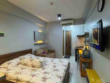 Sewa Apartement Gunawangsa Manyar Full Furnished. Corner. Dekat Rs. Dr Soetomo, Sekolah Petra, Lokasi Tengah Kota.