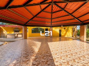 HACIENDA LA HERRADURA - CAMPESTRE EN VENTA.