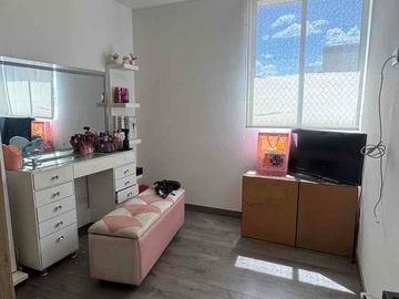 Venta apartamento los Colores, Medellin, 85,33m2 parqueadero DOBLE 🚙🚙 $798 millones