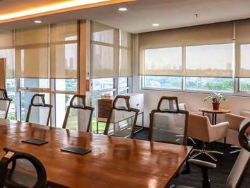 Move- In Ready Furnished Network Ready Office Space for Rent in Pasig with 288 Workstations & Seats in a BPO Set- Up, Floor Area 1, 938 Sq. Meters
