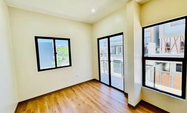 4 Bedroom Brand New House and Lot with in Greenwoods Executive Village
