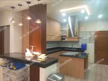 House and Lot for Sale in Tagaytay Montevista Subdivision 6 Bedrooms Tagaytay Cavite