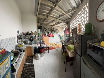 Dijual Rumah 2 Lantai Furnish Siap Huni di Pendem Batu