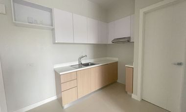 FOR SALE 47 SQM WITH 1 PARKING AT ARTON BY ROCKWELL IN QUEZON CITY