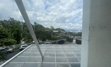FOR SALE 47 SQM WITH 1 PARKING AT ARTON BY ROCKWELL IN QUEZON CITY