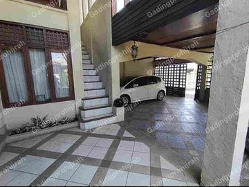 Dijual Rumah asri semi furnished di kawasan gegerkalong