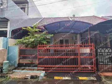 Dijual Rumah bonus Lahan seluas 1027m²