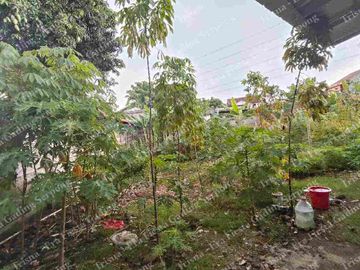Dijual Rumah bonus Lahan seluas 1027m²