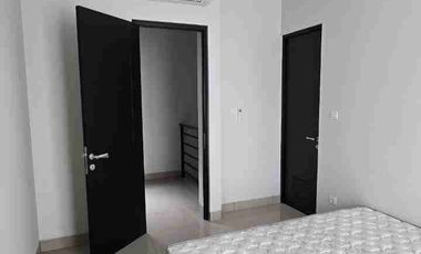 Dijual rumah 2 lantai full furnish di cluster magenta Summarecon bekasi