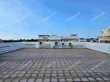 Cemara Asri Villa Hook Lebar 17 Meter Mewah