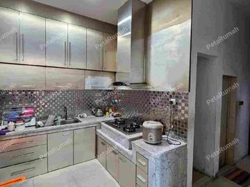 Cemara Asri Villa Hook Lebar 17 Meter Mewah