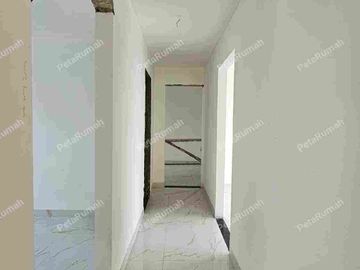 Jewel Garden Villa Siap Huni Lebar 10 Meter