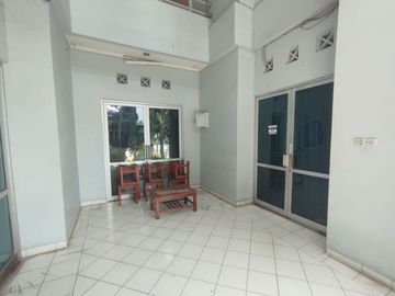 Gedung Komersil Ekslusif Lokasi Strategis di Medan Satria Bekasi