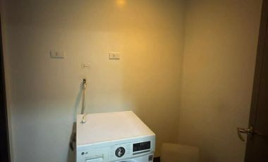 Deluxe 1 Bedroom Unit for Sale in One Central, Salcedo Village, Makati City