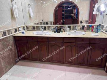 CASA PARA VENTA