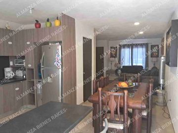 Casa amueblada en renta en Mision Montejo Santiago de Querétaro