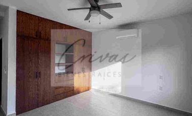 Renta casa 4 habitaciones vía cumbres