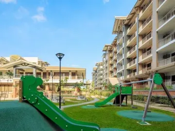 Affordable 2 Bedroom with Parking Condo For Rent The Birchwood Acacia Estates, Taguig City