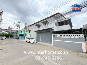 Two-story semi-detached house, 29.8 sq.wah, Ku Khwan Hansa 3-4 Village, Soi Ku Khwan-Hansa 1/1, Phet Kasem Road, Phutthasakhon Road, Chalerm Phra Kiat