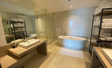 FOR SALE! 3 Bedrooms in Grand Hyatt, Taguig City - BGC