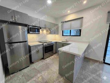 penthouse en venta en Cabo San Lucas en Portanova con rooftop privado