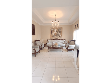 AR01 Rumah Bagus Murah 160 m2 Grand Galaxy City Bekasi Selatan