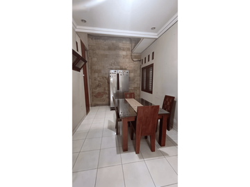 AR01 Rumah Bagus Murah 160 m2 Grand Galaxy City Bekasi Selatan