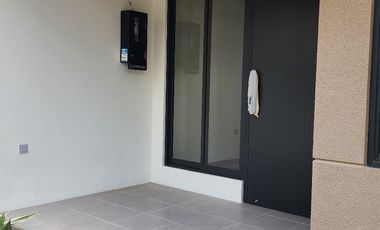 Rumah di Cluster Baru Gading Serpong Lokasi Terbaik Harga 2,7 Milyar 3 Lantai