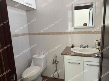 VENDO AMPLIA CASA DE UNA SOLA PLANTA EN SALINAS