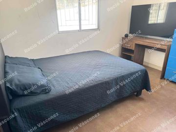 VENDO AMPLIA CASA DE UNA SOLA PLANTA EN SALINAS