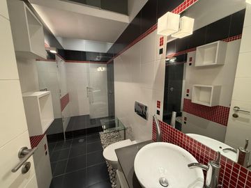 Vendo amplio penthouse en la mejor zona de Surco