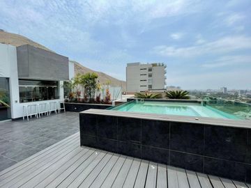 Vendo amplio penthouse en la mejor zona de Surco