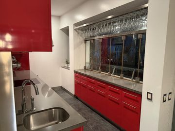 Vendo amplio penthouse en la mejor zona de Surco