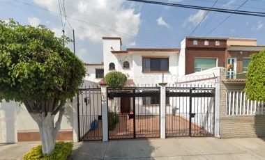 CASA EN VENTA EN REMATE EN NEZAHUALCOYOTL SM