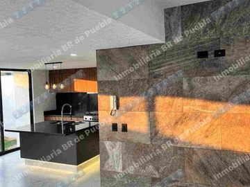 VENTA DE CASA
PARQUE ANÁHUAC 
LOMAS DE ANGELÓPOLIS III