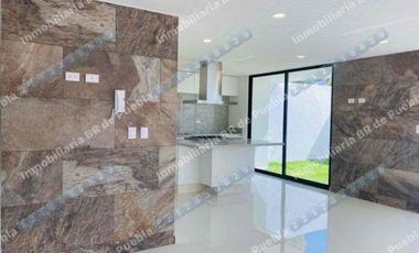 VENTA DE CASA
PARQUE SONORA
LOMAS DE ANGELÓPOLIS III