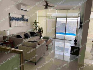SE RENTA CASA AMUEBLADA Y EQUIPADA UBICADA EN RESIDENCIAL AQUA CANCÚN  3 RECÁMARAS, ALBERCA PRIVADA, 2 CASAS CLUB CON AMENIDADES. SEGURIDAD 24 HORAS