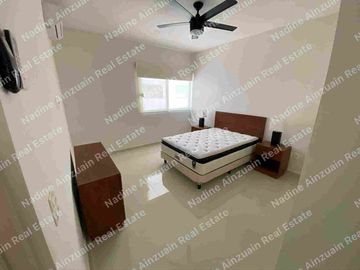 SE RENTA CASA AMUEBLADA Y EQUIPADA UBICADA EN RESIDENCIAL AQUA CANCÚN  3 RECÁMARAS, ALBERCA PRIVADA, 2 CASAS CLUB CON AMENIDADES. SEGURIDAD 24 HORAS