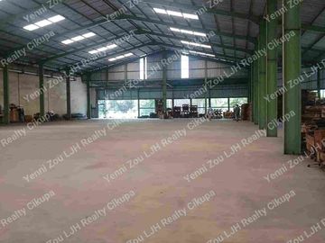 Dijual Gudang Strategis dan Luas