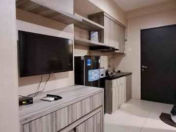 disewakan 2br full furnis lantai rendah grand asia afrika bagus siap huni bisa bulanan