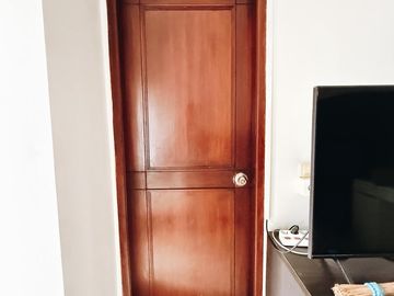 Disewakan Rumah Full Furnish, 4 Kamar Tidur, Setraduta Bandung
