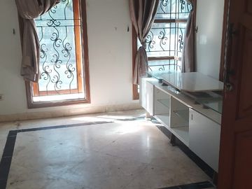 jual rumah huk 2 lantai di sunter