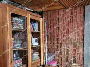 Jual Rumah 3 lantai Citra Raya