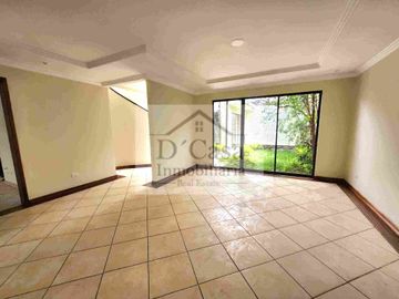 Casa de Renta y venta en Puertas del Sol en Cuenca